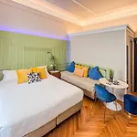 Гостевой дом Z-archsuites Urbe 4*
