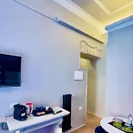 Z-archsuites Urbe Рим