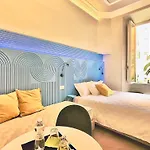 Z-archsuites Urbe Гостевой дом 4*