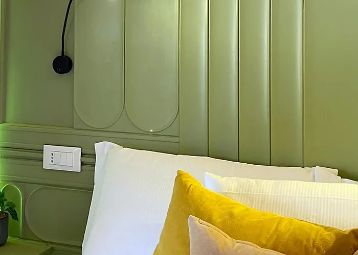 Z-archsuites Urbe Guest house