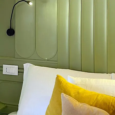 Z-archsuites Urbe Guest house