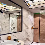 בית הארחה Z-archsuites Urbe