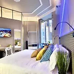 Z-archsuites Urbe 4*
